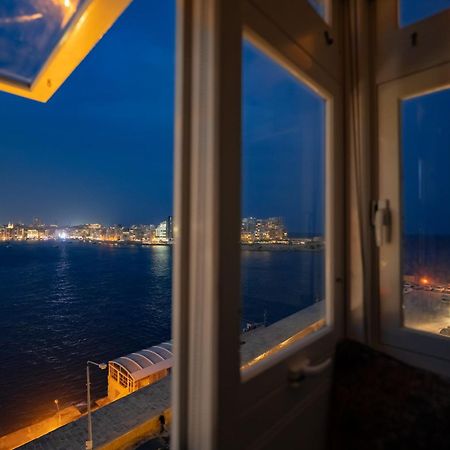 Extraordinary Views In A Holiday Home In Valletta Luaran gambar