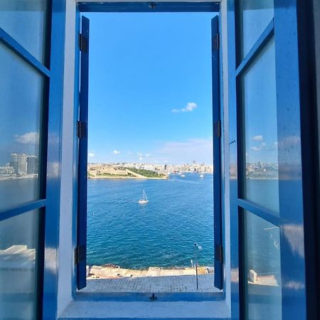 Extraordinary Views In A Holiday Home In Valletta Luaran gambar